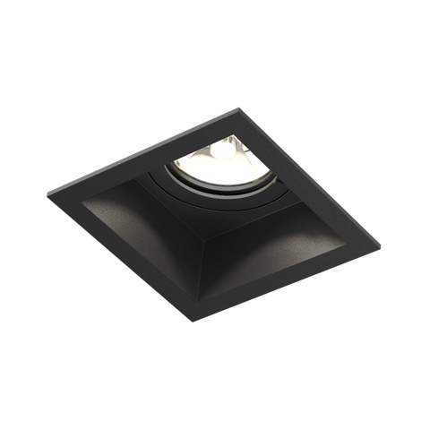 PLANO IP44 CEILING REC 1.0 LED 1800-3000K